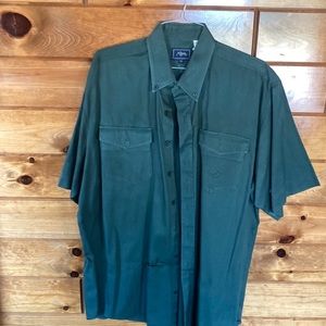 Men’s short sleeve dress shirt